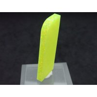 【強蛍光】国産人工オパール  樹脂80％含有タイプ C【G250554】