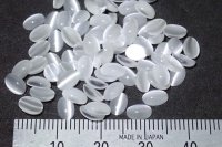 人工キャッツアイ ホワイト カボション 100pcsセット【G250614】