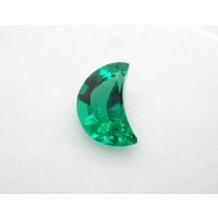 【ユニーク！】月の形の合成エメラルド  【G251102】