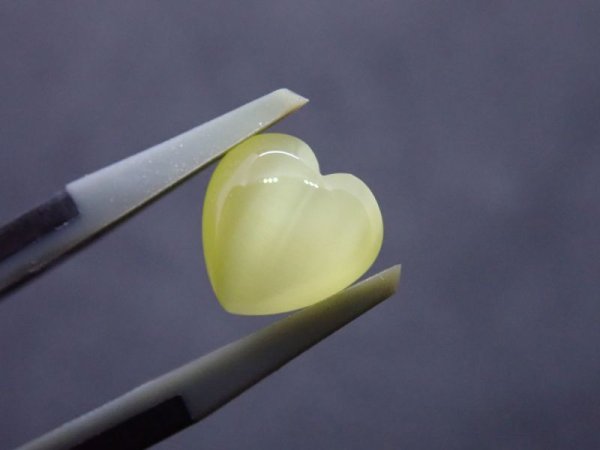 画像3: 8×8mm ハートカット  イエロー キャッツアイガラス  10 (3)