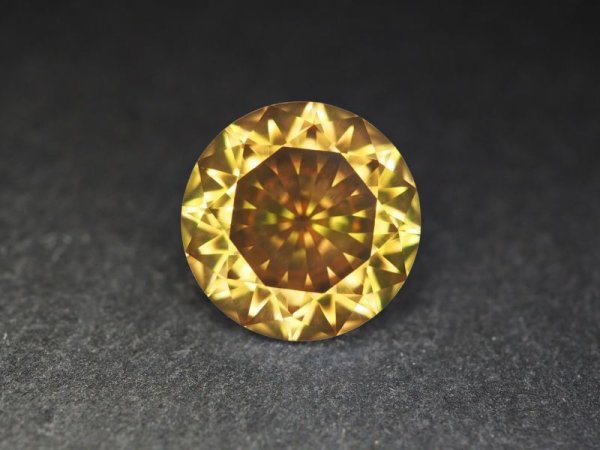 画像2: 合成オレンジサファイア  Φ10【G2401040】 (2)