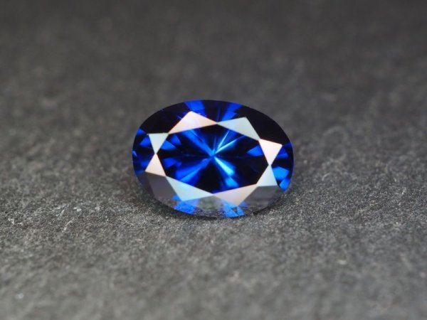 画像2: 合成サファイア  5×7 【G2401042】 (2)