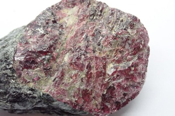 画像6: インド産 ロードライトガーネット2【2403015】 (6)