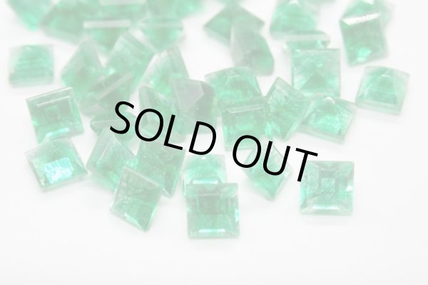 画像1: 染色クォーツ 3×3mm 100個セット！【G240434】 (1)