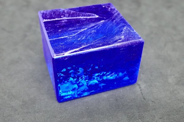 画像4: ロシア産 合成ブルークォーツ（シベリアンブルー）ブロック 04【G250104】 (4)