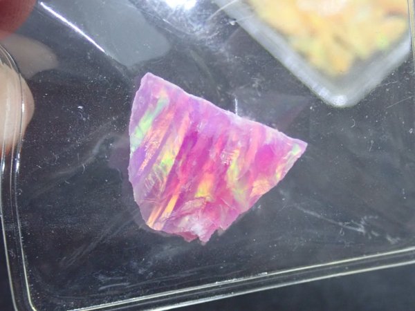 画像3: 国産合成オパール 樹脂20%含有タイプ カケラ【G250534】 (3)