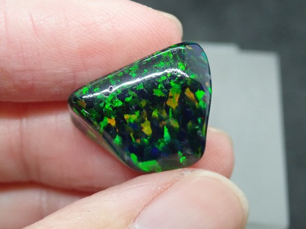 画像1: 国産合成オパール タンブル  樹脂20%含有タイプ D【G250564】 (1)