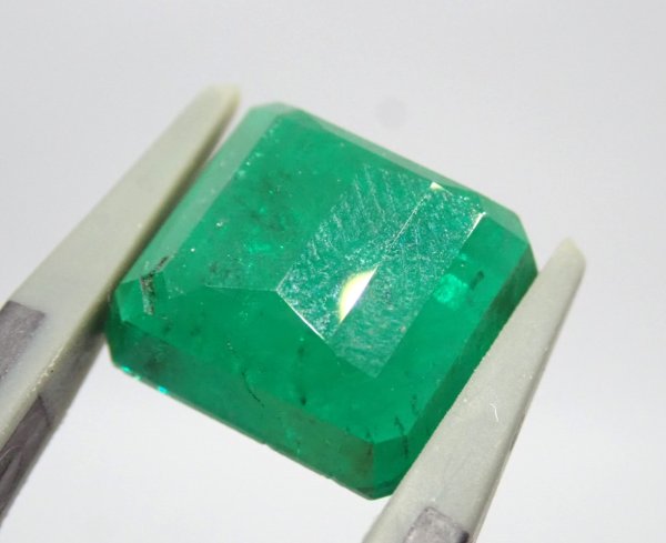 画像3: 【大きい！】合成エメラルド  フラックス法 【G250910】 (3)