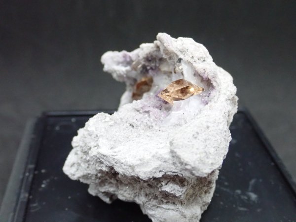 画像2: アメリカ産 母岩付きトパーズ【251203】 (2)